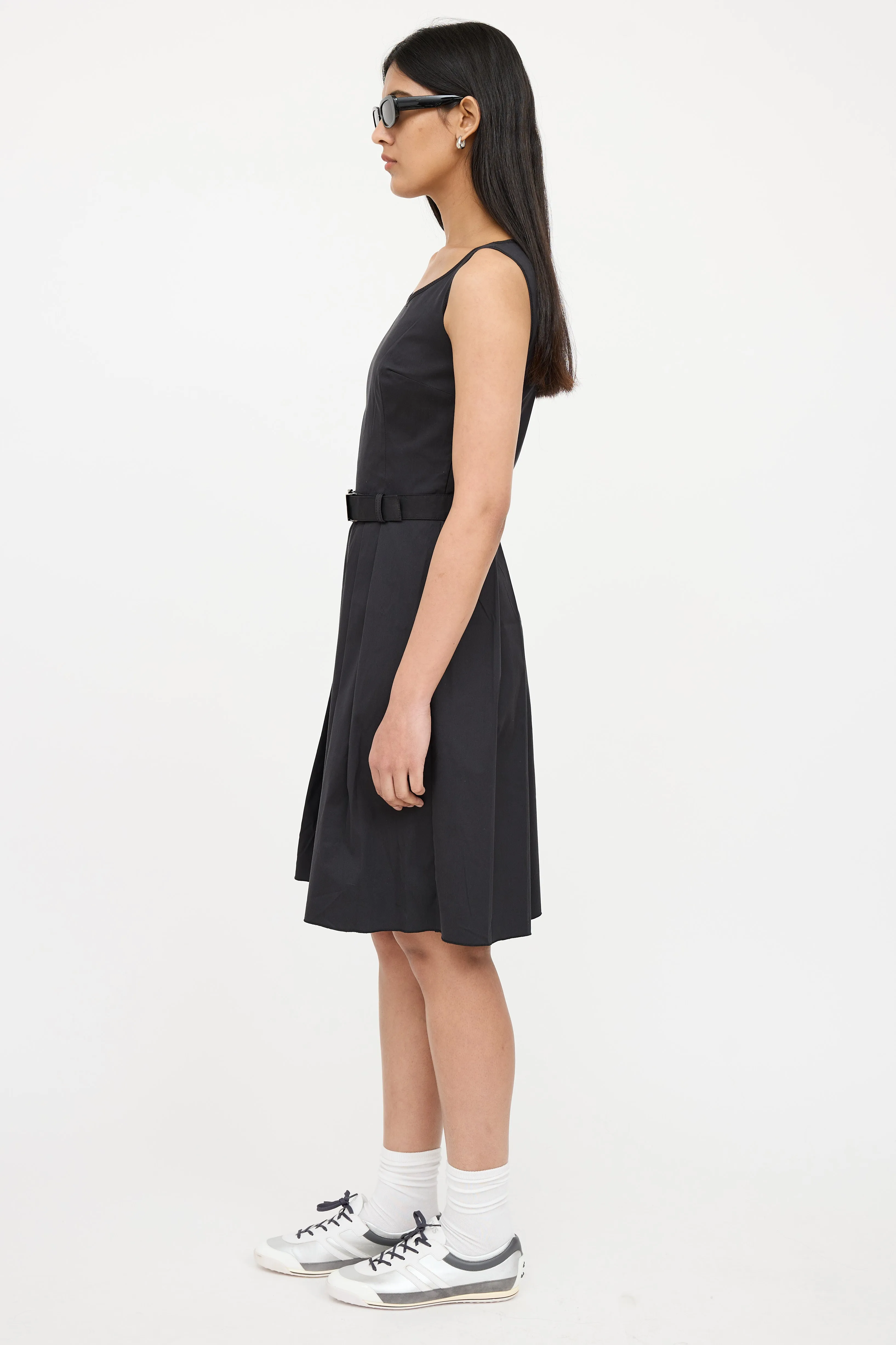 2007 Sleeveless Pleated Dress