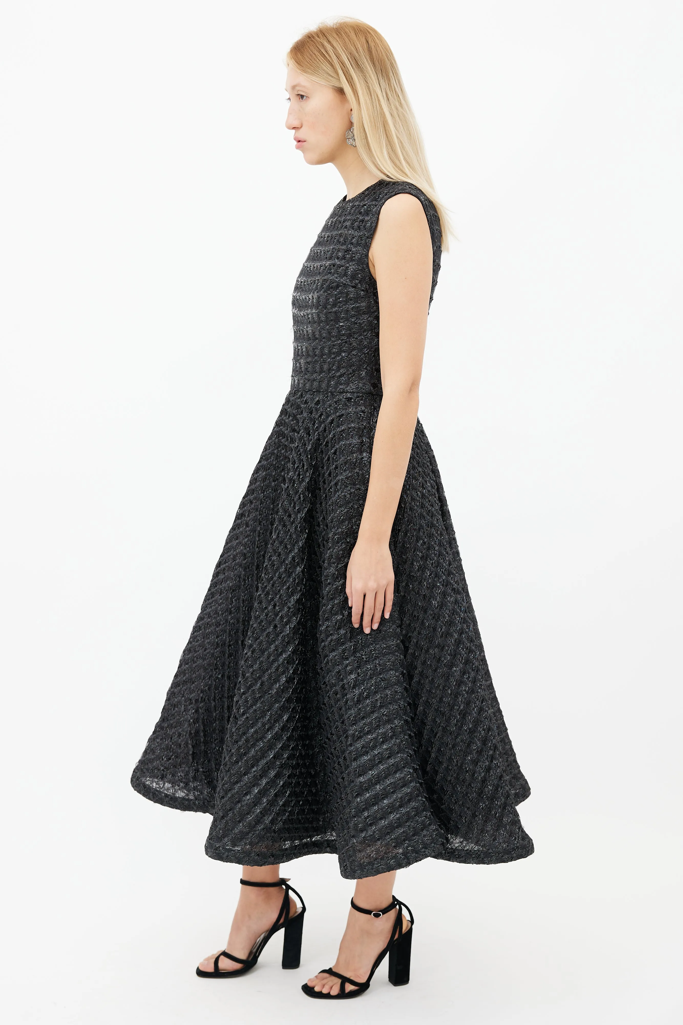 Black Sparkle Texture Sleeveless Dress