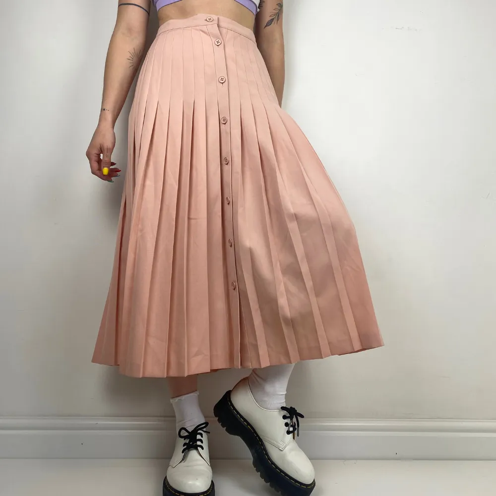 Blush Pink Pleated Skirt - L/XL