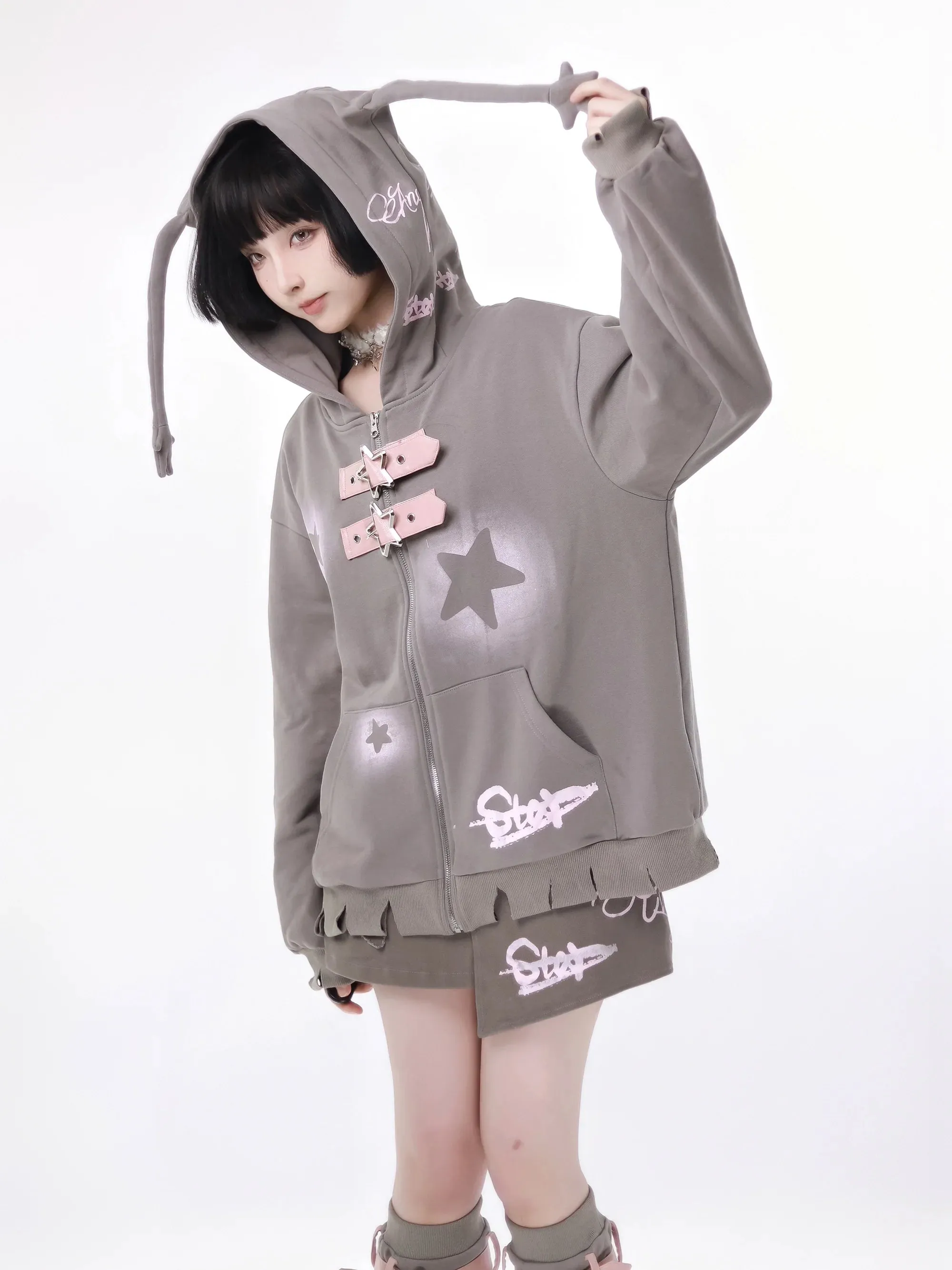 Star American Print Loose Zip Hoodie   Irregular Skirt   Leg Warmers